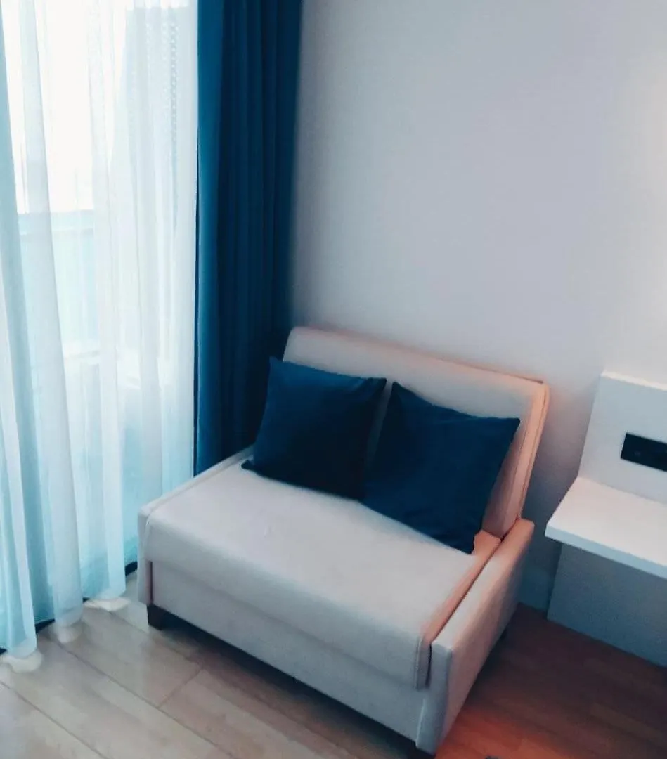 Apartments By Batumi Beach 0*,